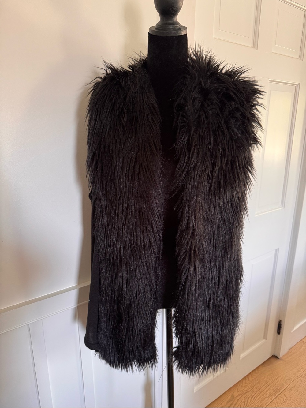French Laundry Black Faux Fur Sleeveless Vest